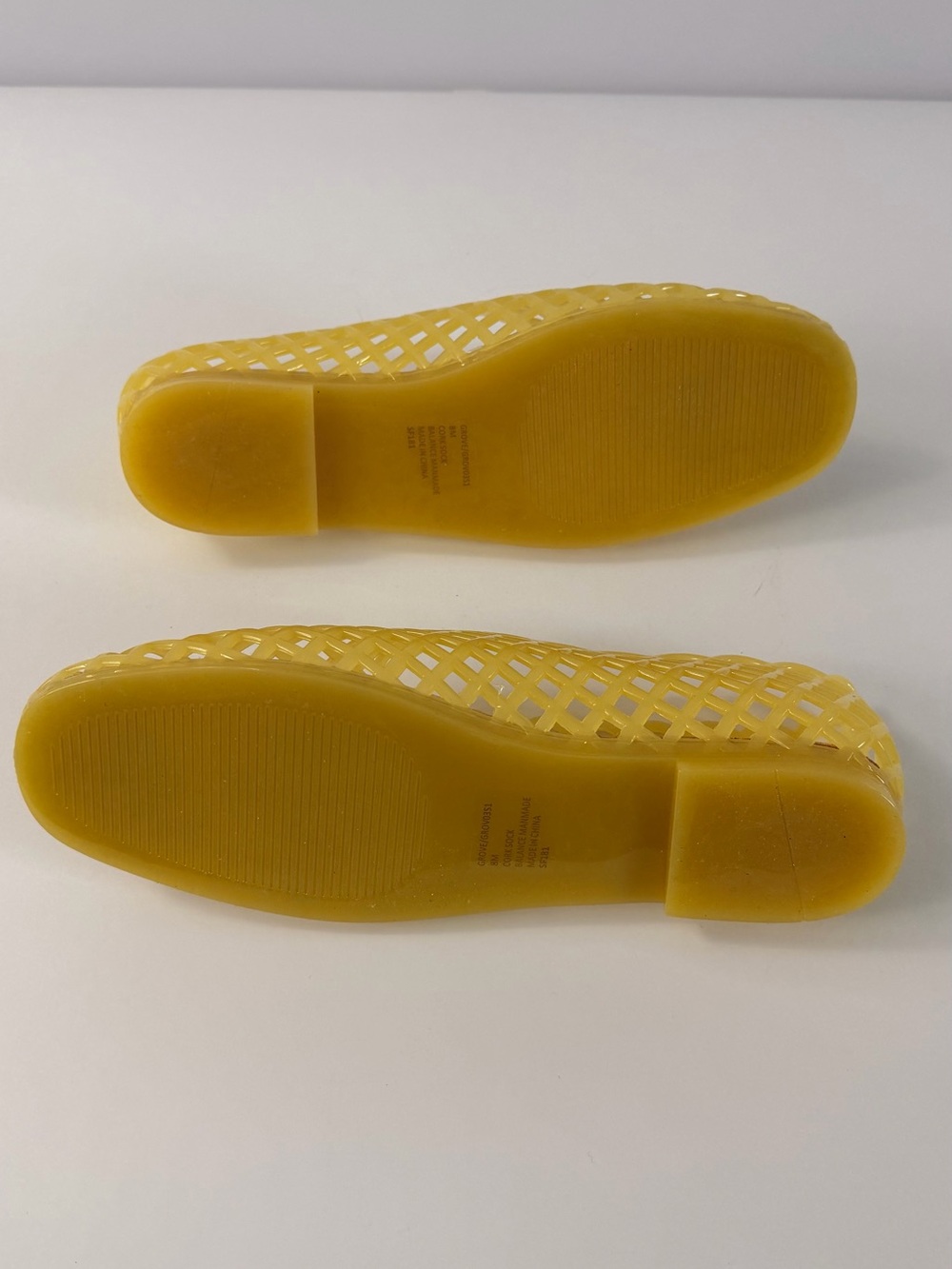 Steve Madden Yellow Lattice Jelly Slip-On Flats - Picture 4 of 4